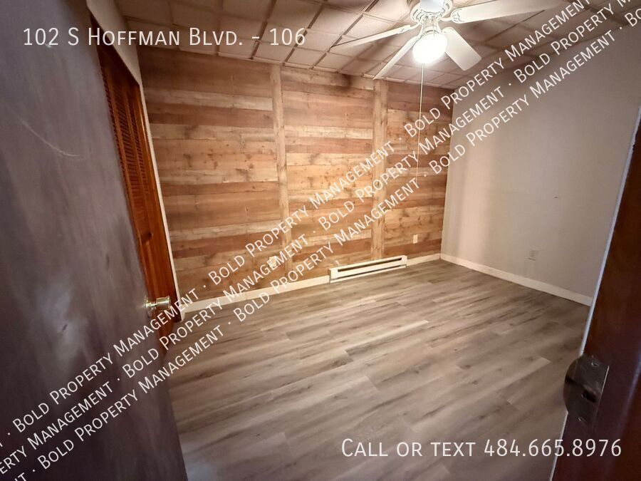102 S Hoffman Blvd – photo 4