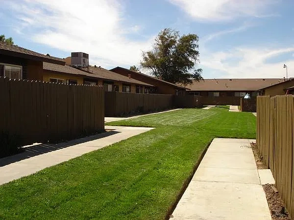 Mesa Gardens Apartment – photo 2