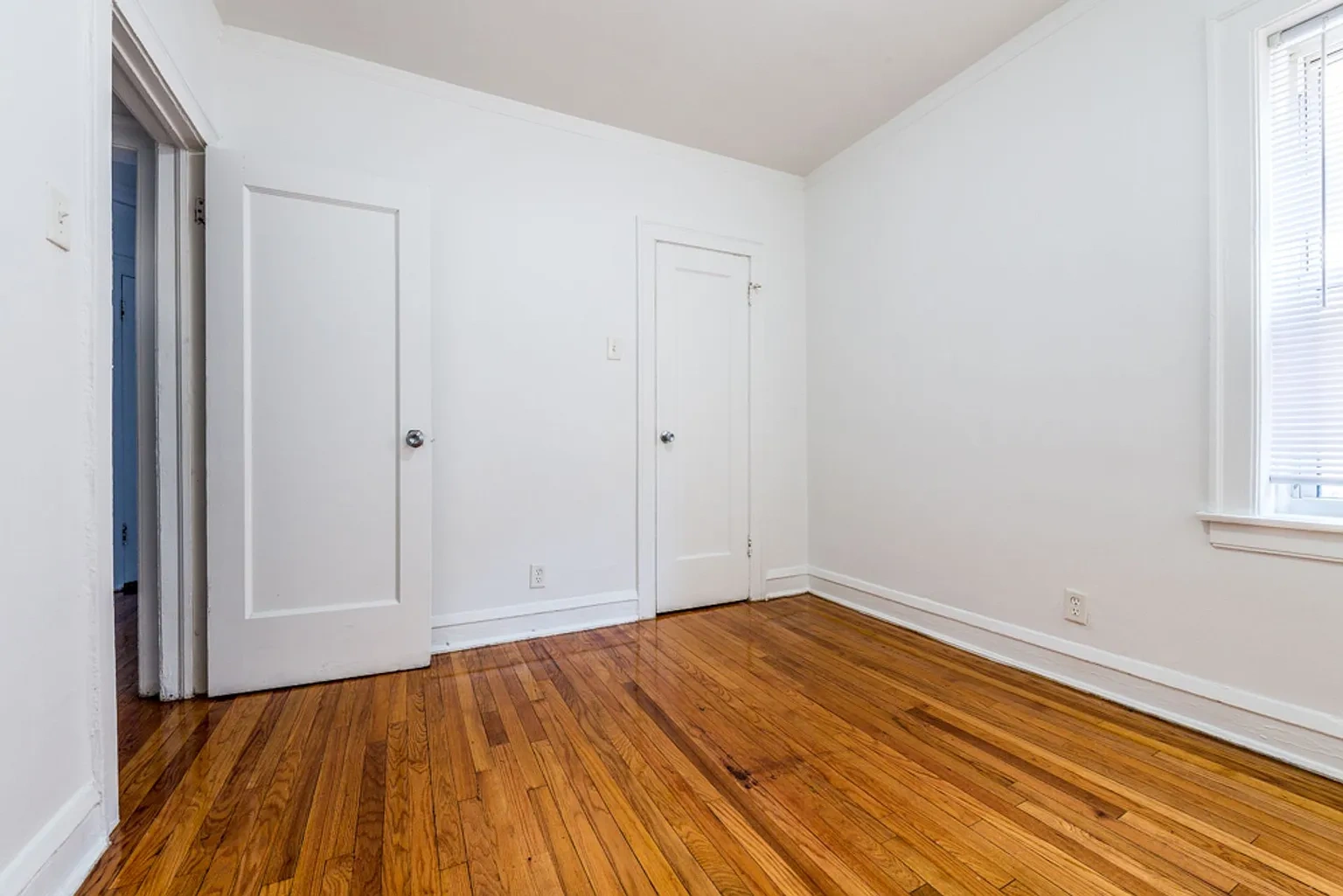 7801 S Yates – photo 4