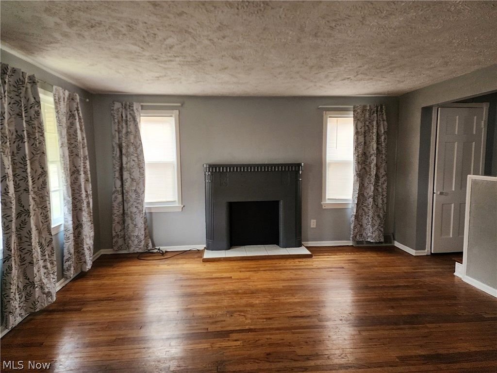 5435 Beechwood Ave – photo 3