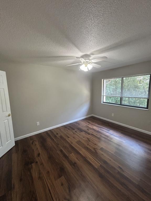 39 Devon Ct – photo 3