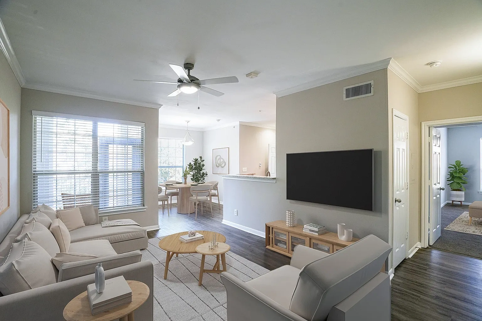 Oxmoor Apartments – photo 2