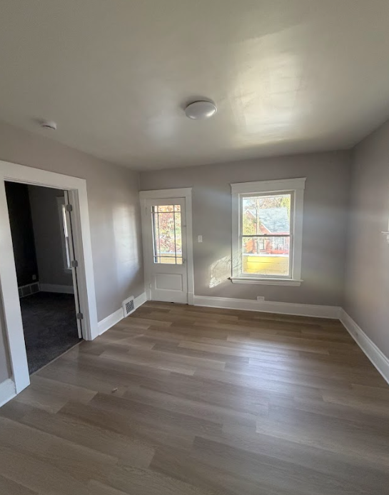 2764 E 124th St – photo 5