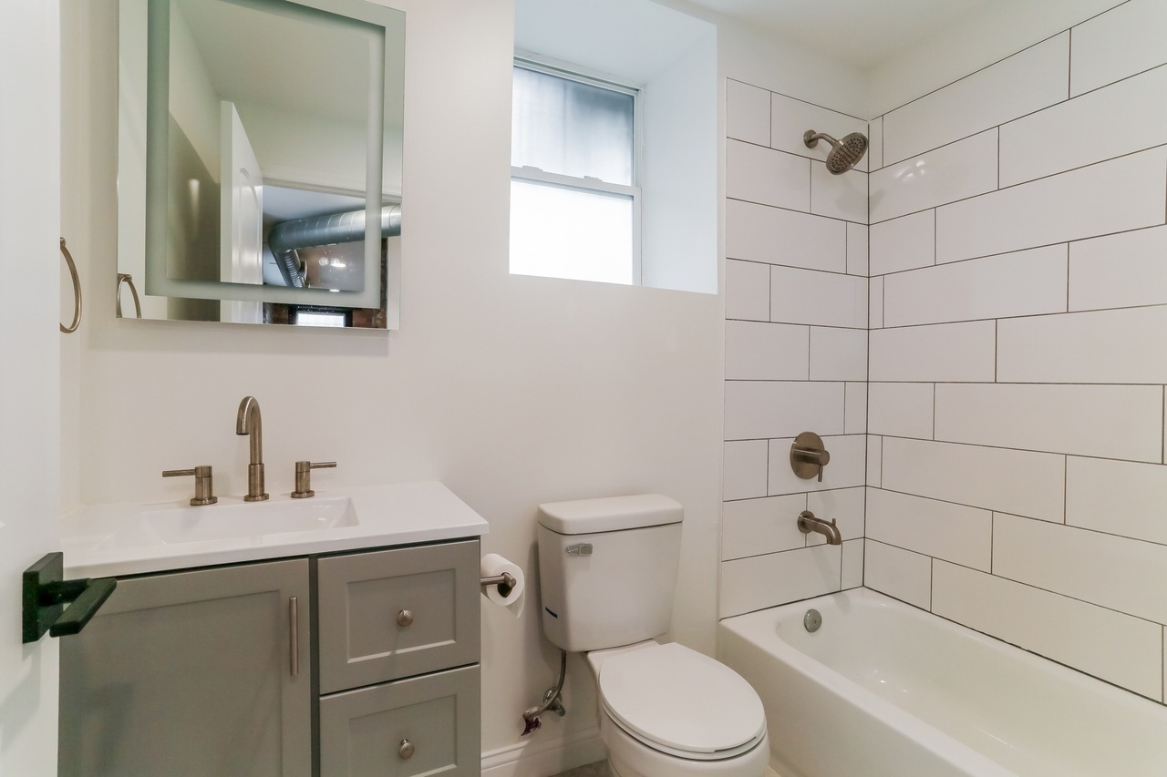 143 Sherman Ave unit 002 – photo 4