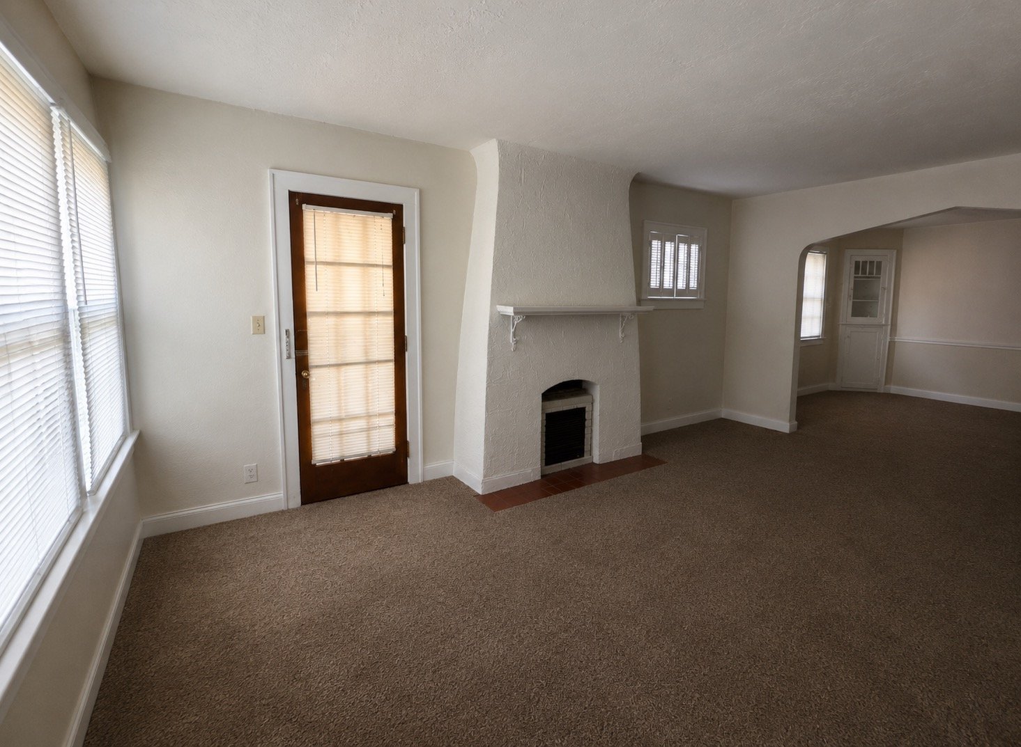 1320 Broad Blvd unit unit 1 – photo 2