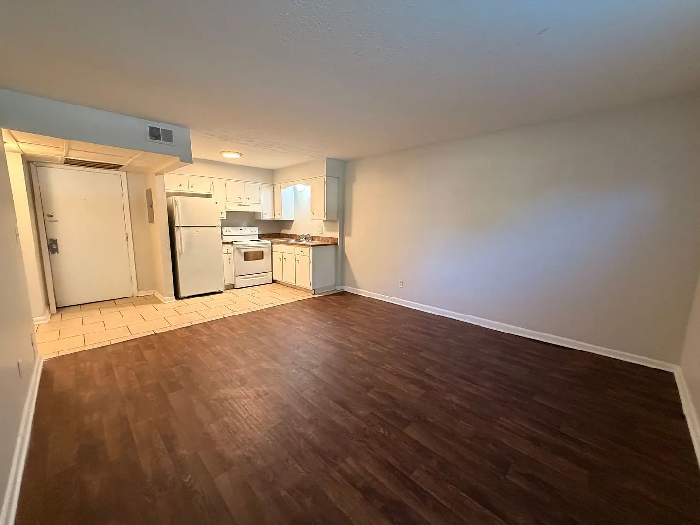 Parkside Apartments – photo 4