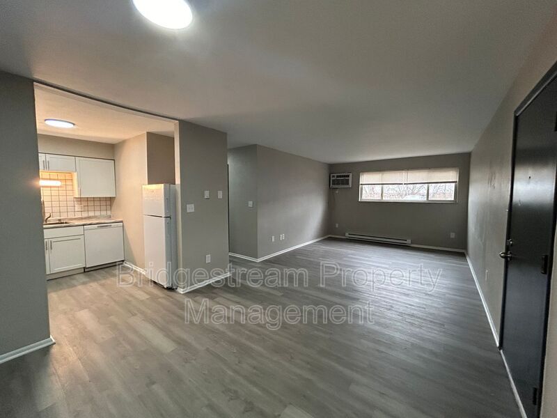 75 N Gebhart Church Rd unit C – photo 1