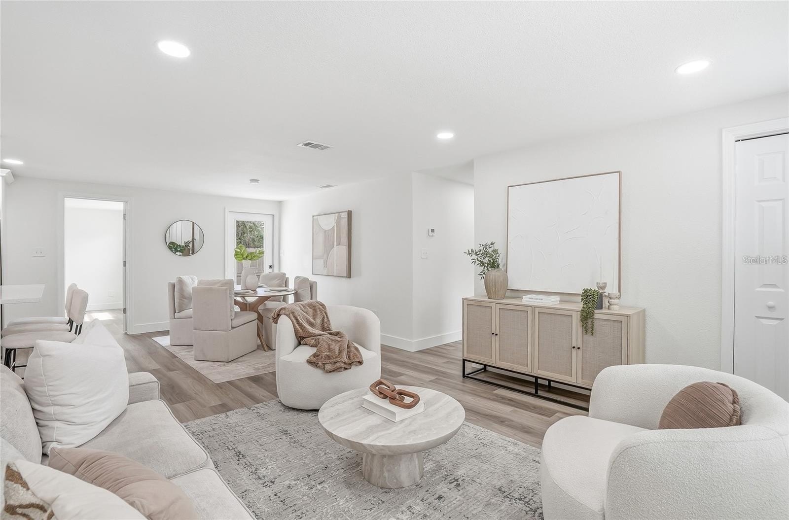 1004 Idlebriar Way – photo 4