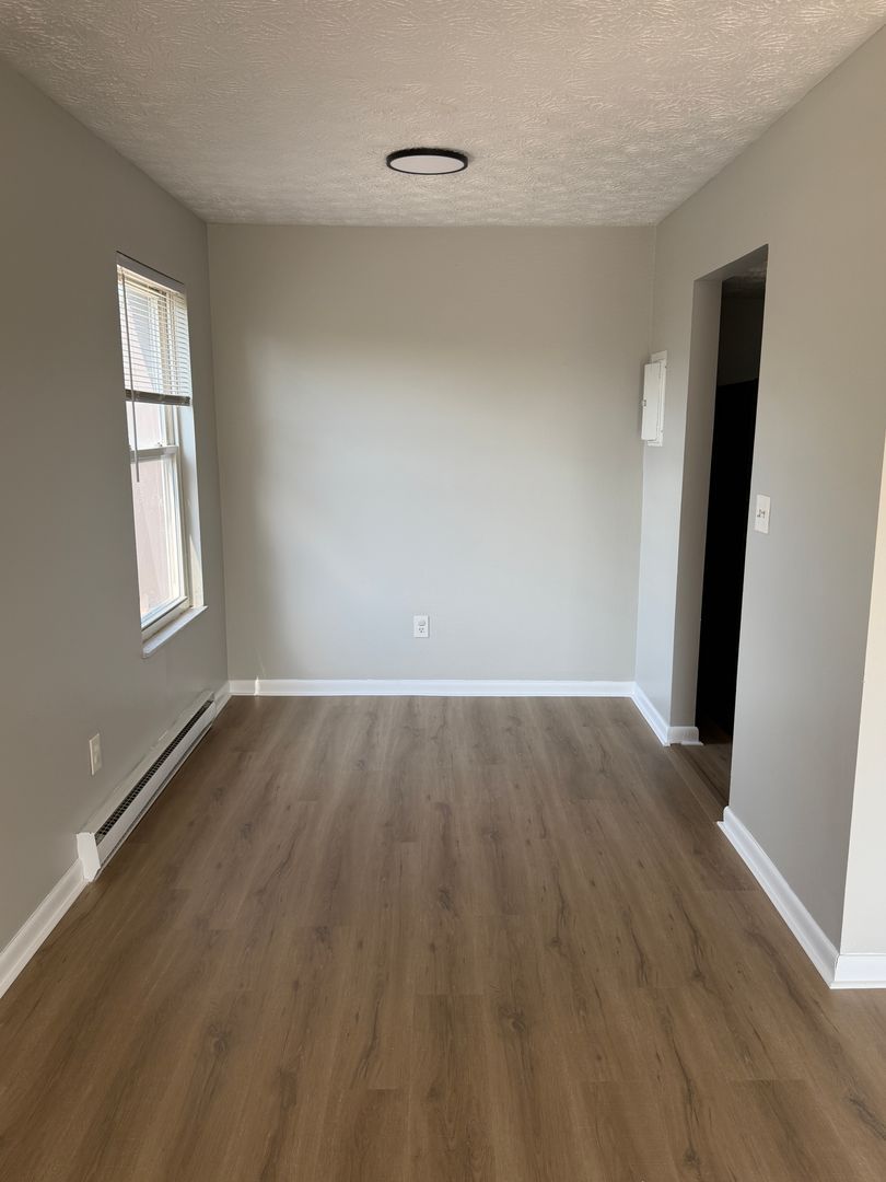 708 Green Feather Ct unit Unit 3 – photo 4