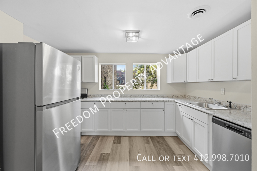 5154 Butler St – photo 3