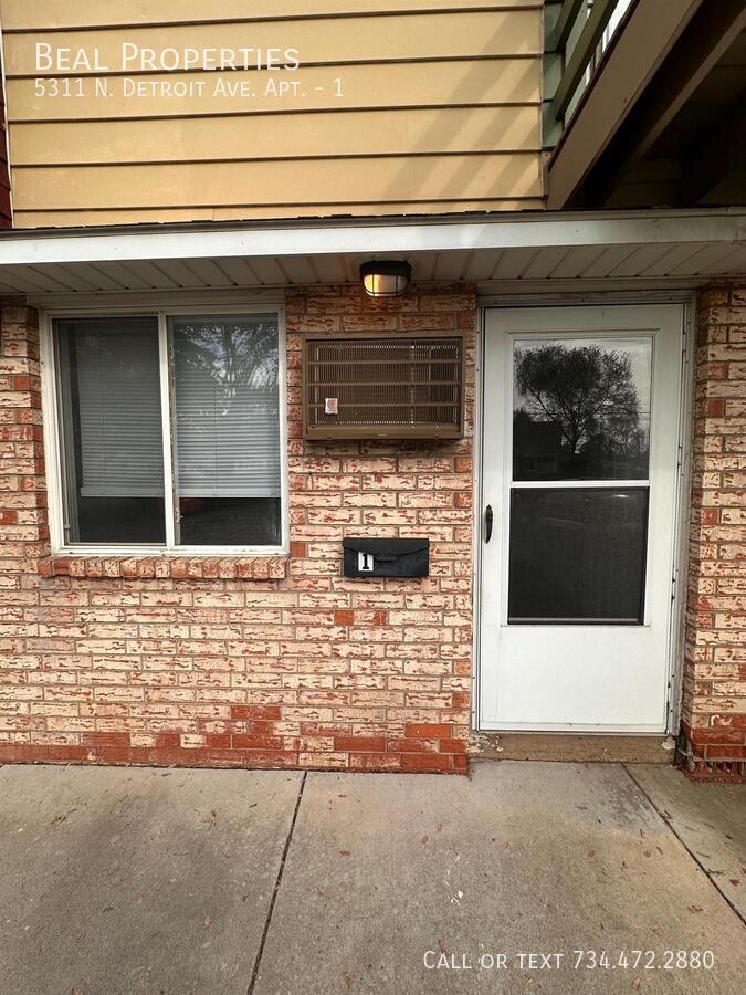 5311 N Detroit Ave – photo 4