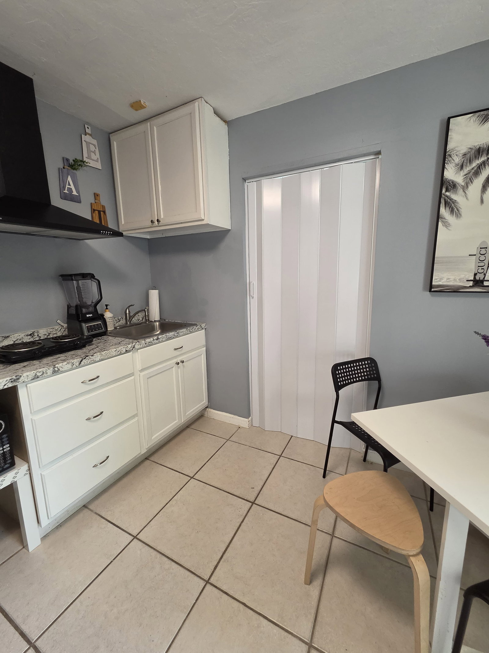 1668 NE 34th Dr – photo 3