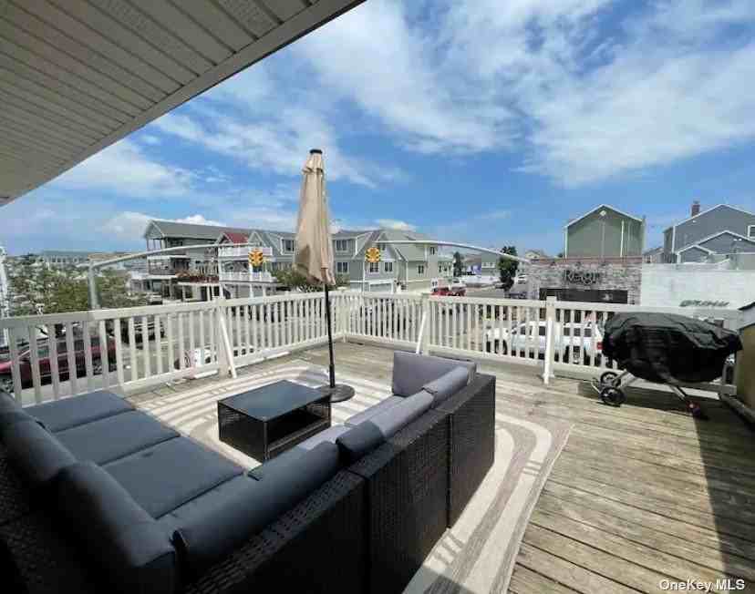 53 Delaware Ave unit UPPER – photo 1