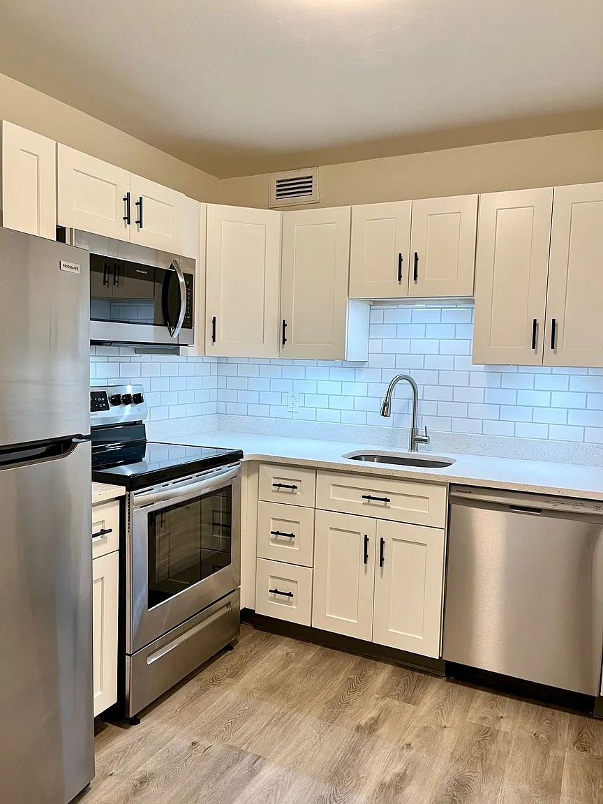 City View Apartments – photo 4