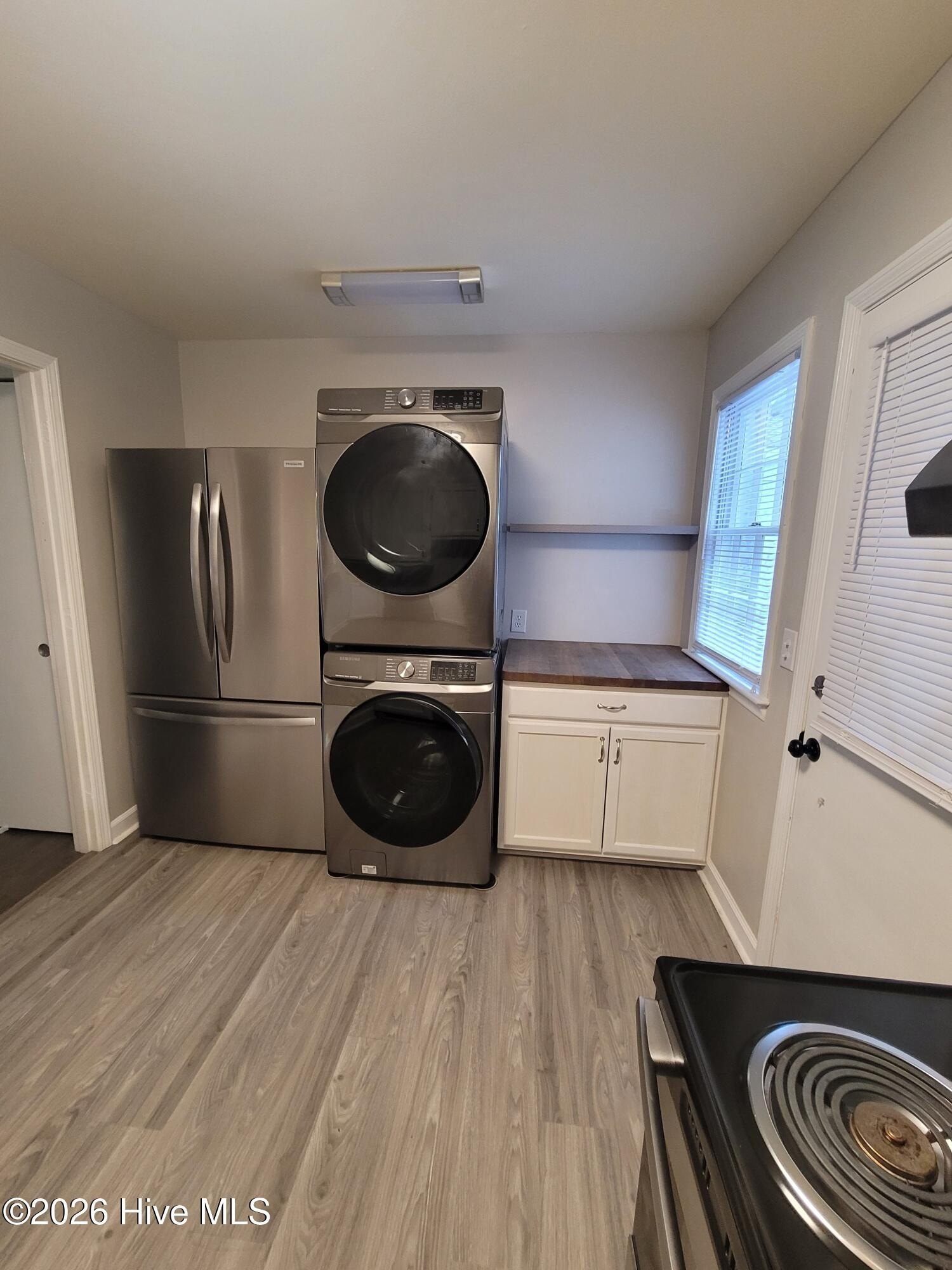 825 Montclair Dr – photo 4