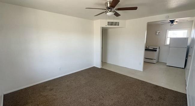1070 W 11th St – photo 4