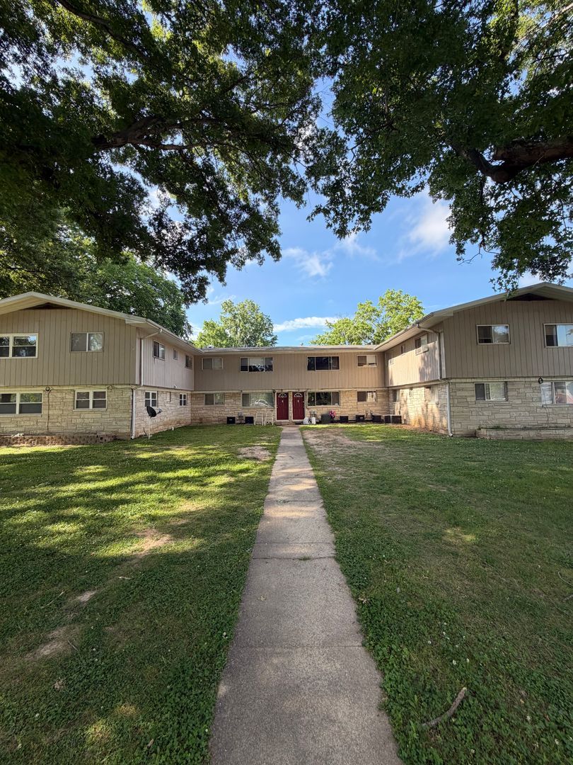 1225 W Freeman St unit 1 – photo 1
