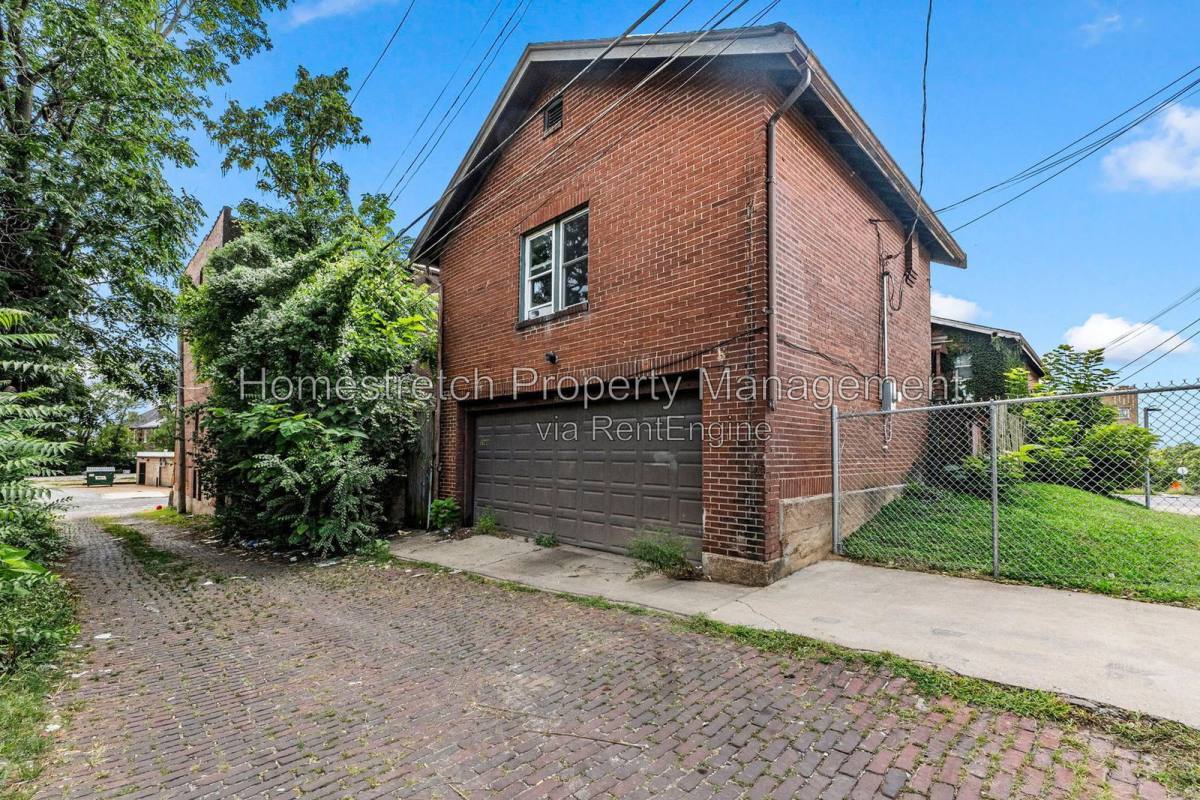 3948 S Grand Blvd – photo 3