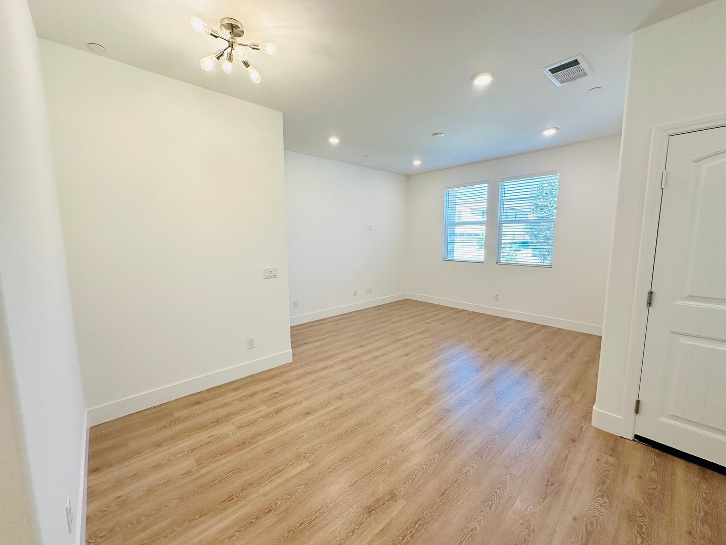 10964 Roble St unit #2 – photo 5