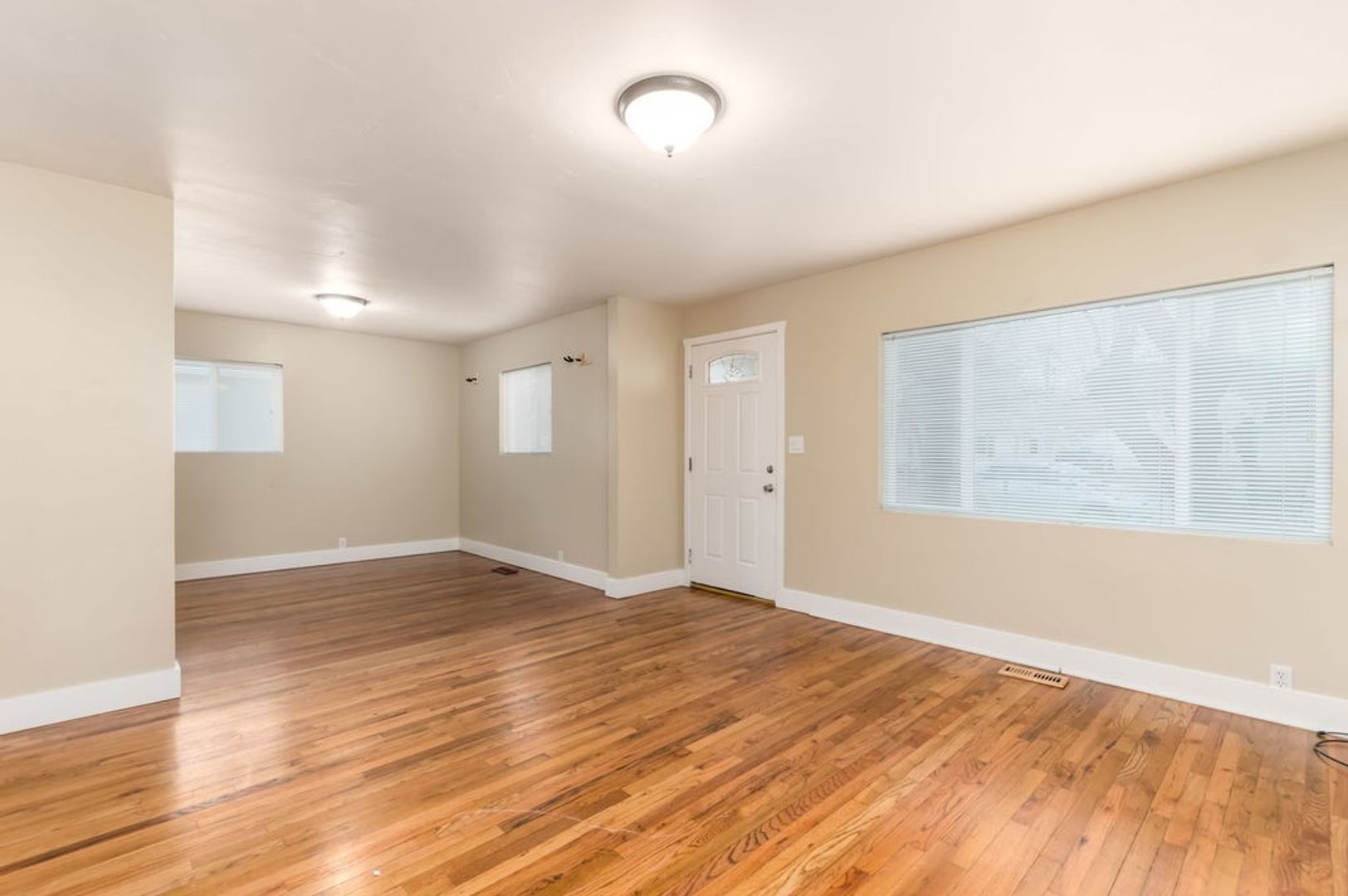 3848 S 400 E – photo 4