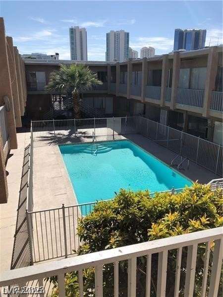 539 E St Louis Ave #206 207 – photo 1