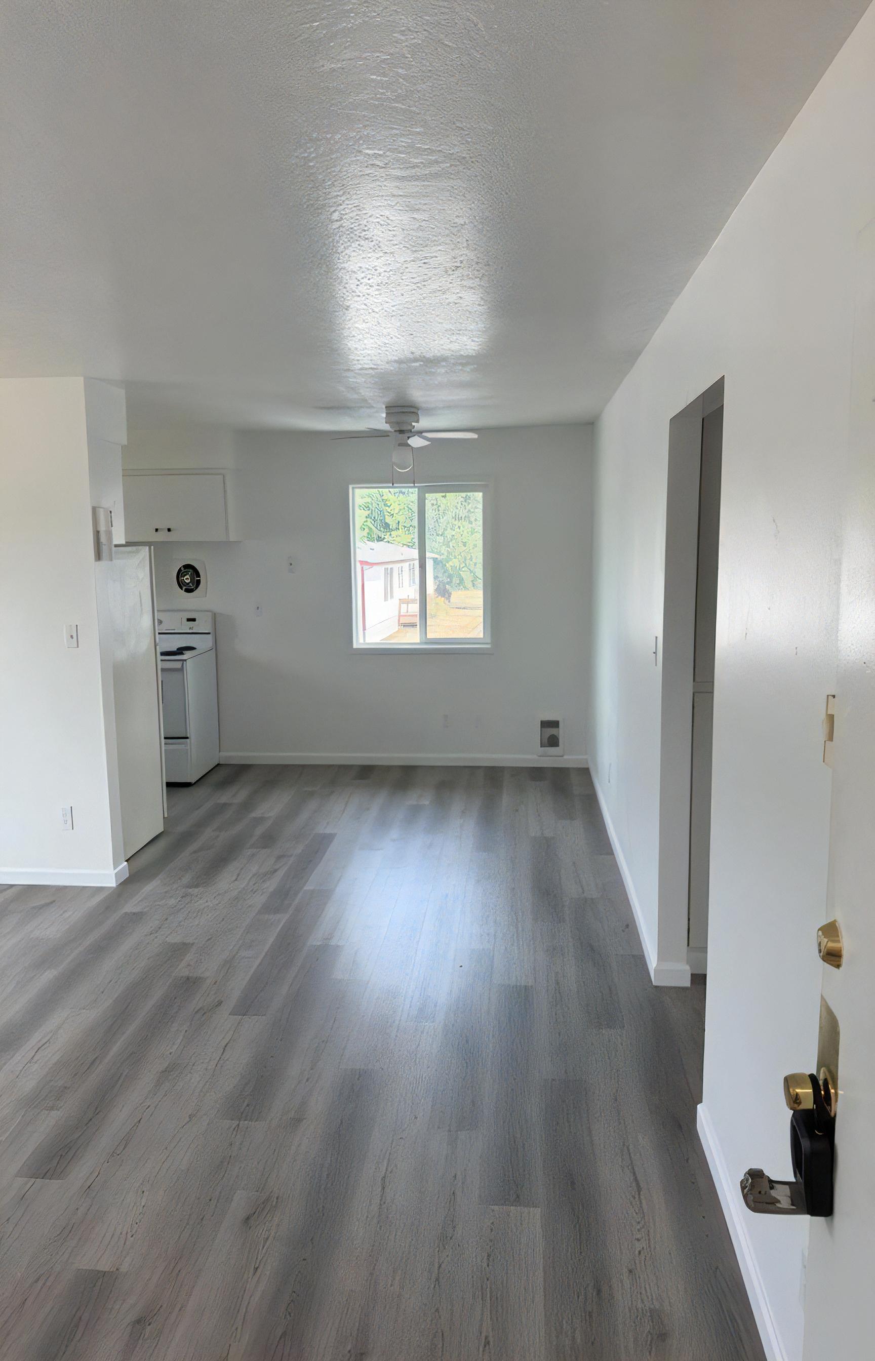 1104 Mill St unit 3 – photo 5