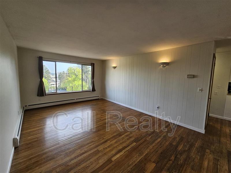 904 W Lincoln Pl unit 5 – photo 2