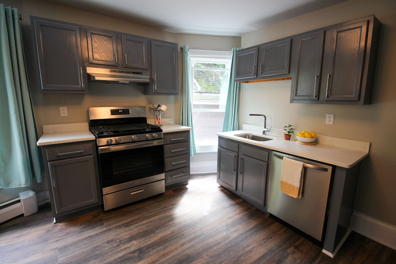 522 Stewart Ave unit 528-2 – photo 4