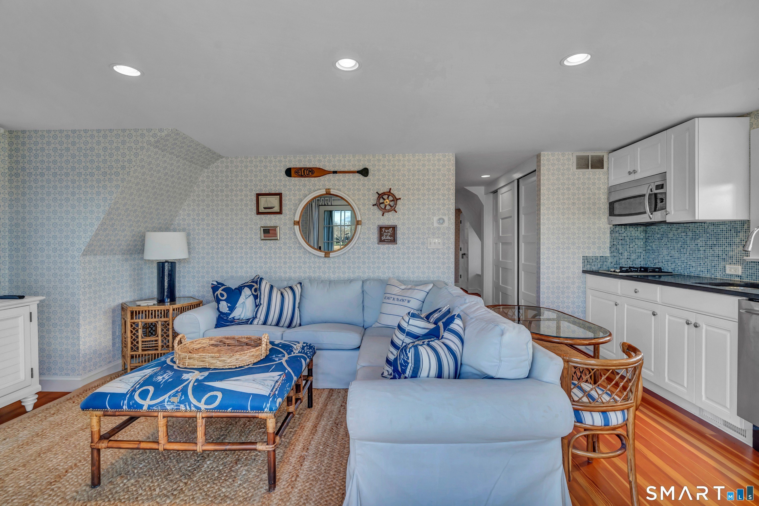 165 Middle Beach Rd – photo 3