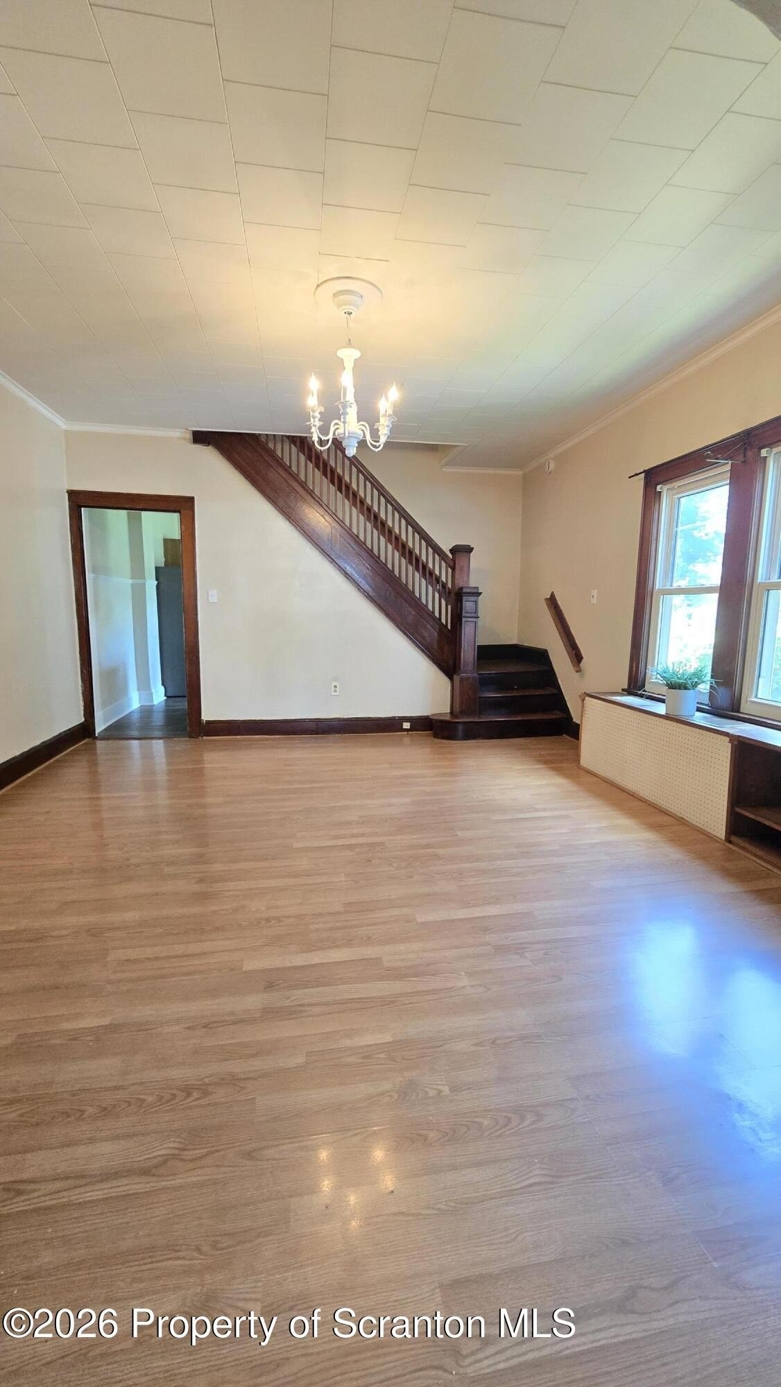542 Deacon St – photo 5
