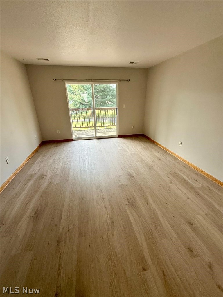 77 W Wood St unit 4 – photo 2