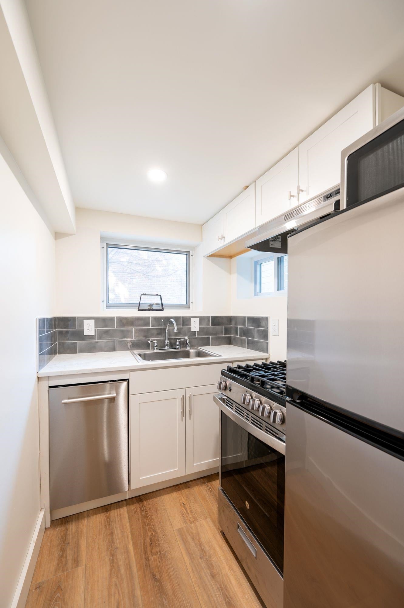 133 Palisade Ave unit 1 – photo 4