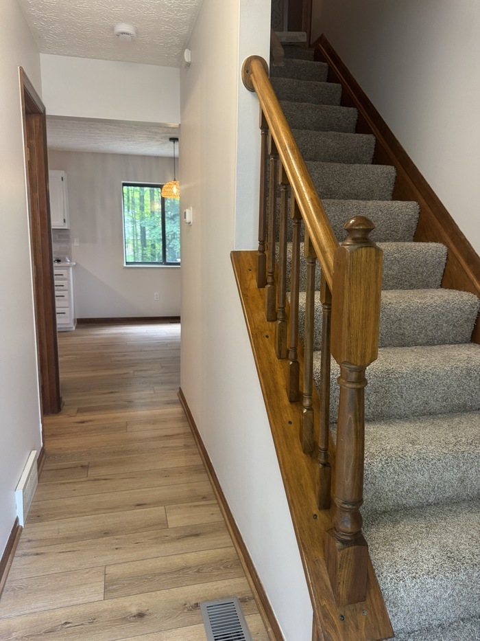 564 Glenside Ln – photo 4