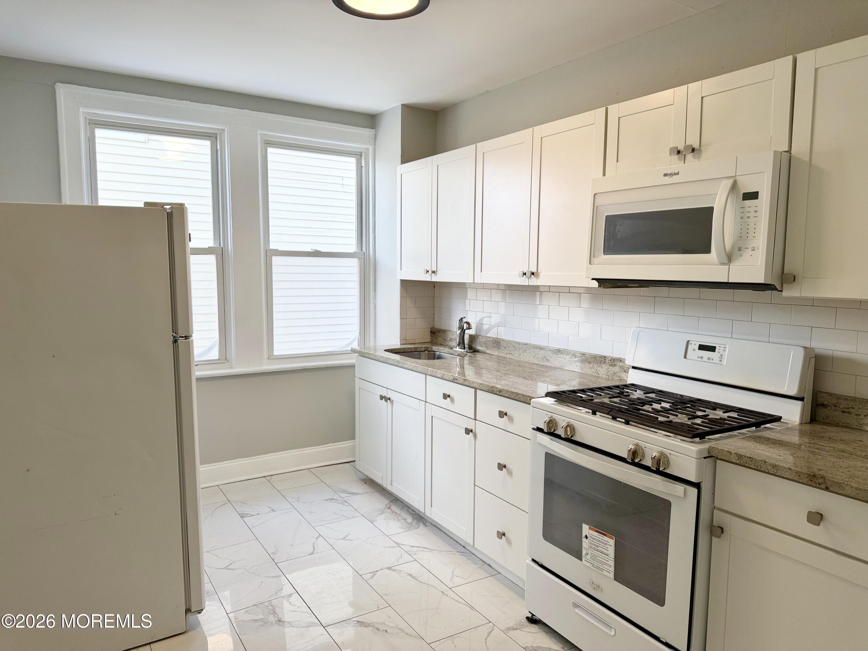 37 2nd Ave unit 1 – photo 3