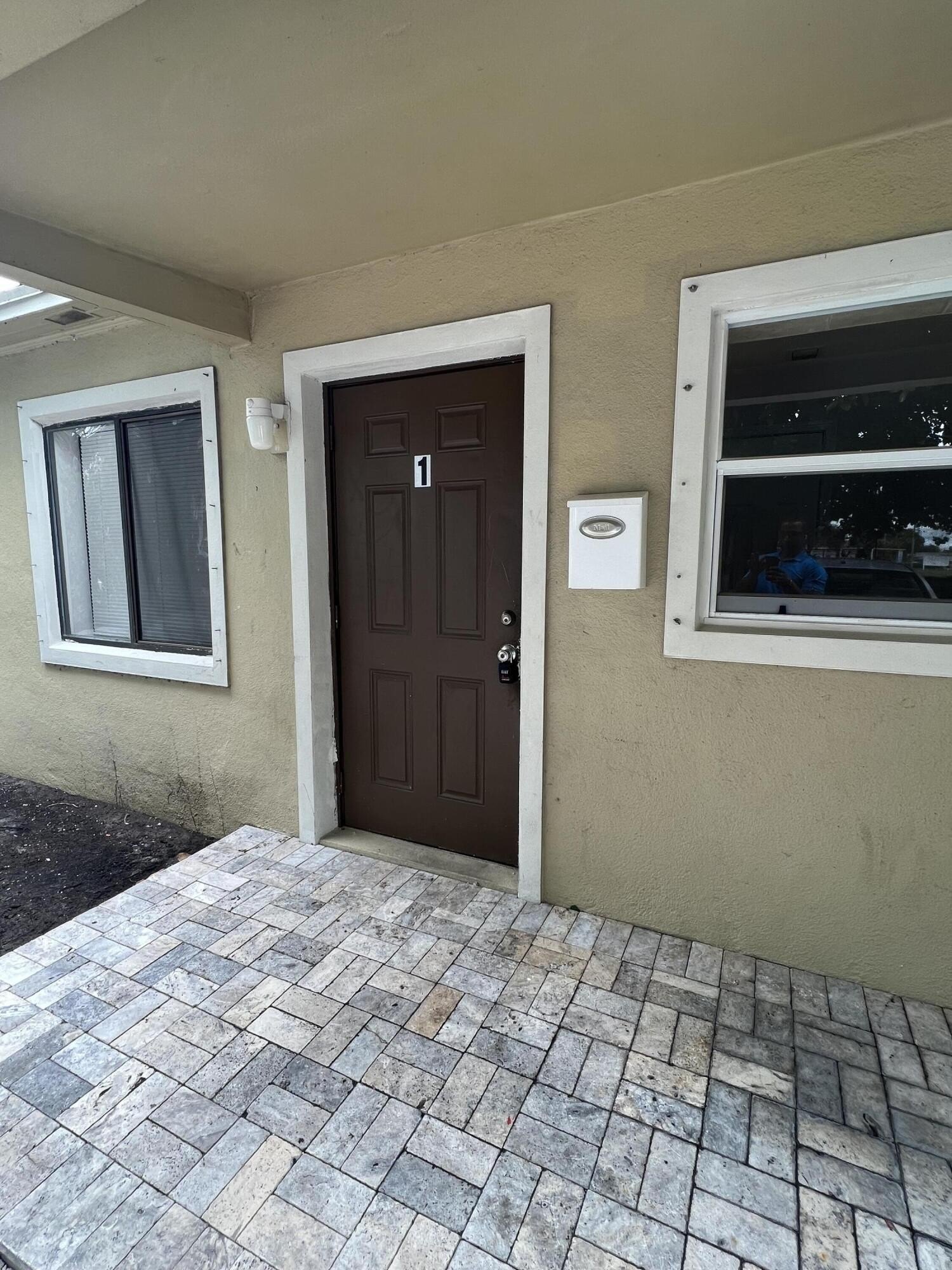 508 57th St #1 – photo 3