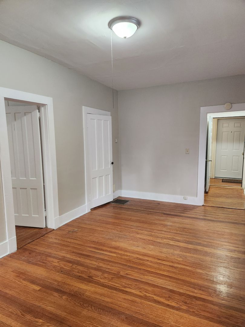 17 Argyle Pl unit H – photo 2
