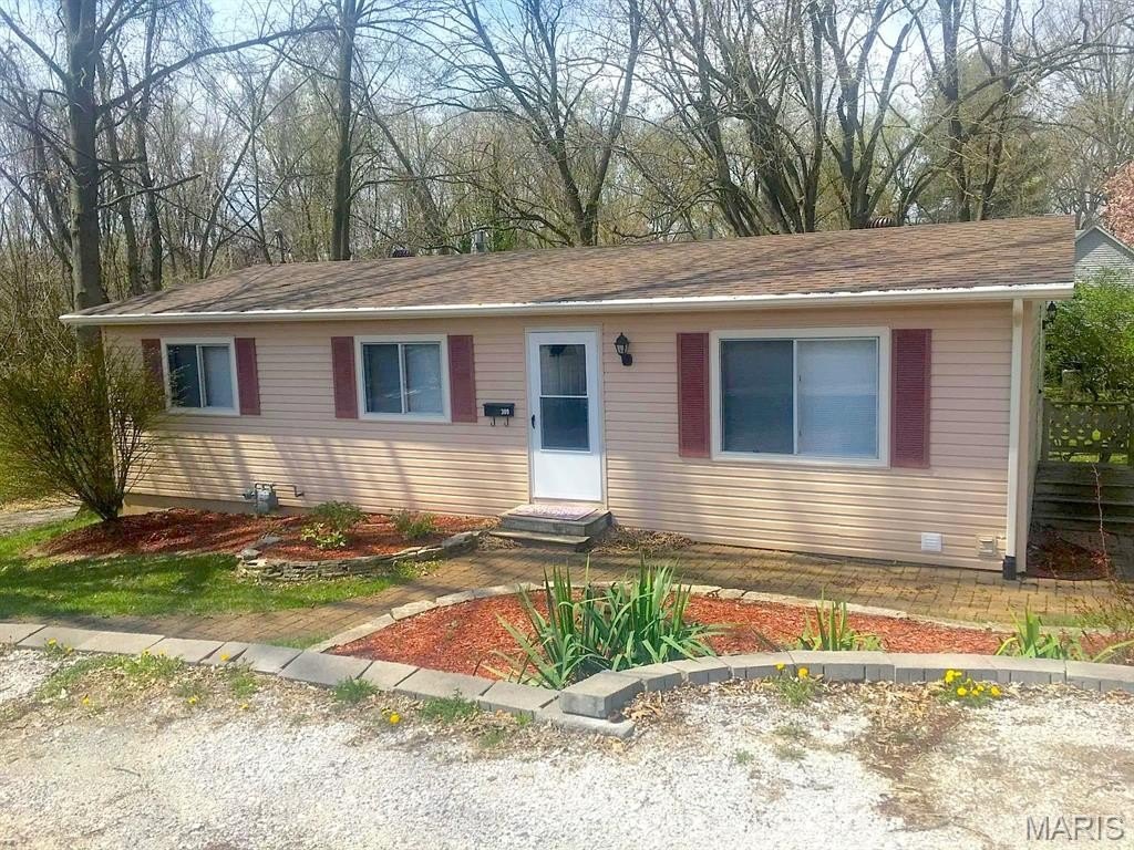 309 S Ash St – photo 1