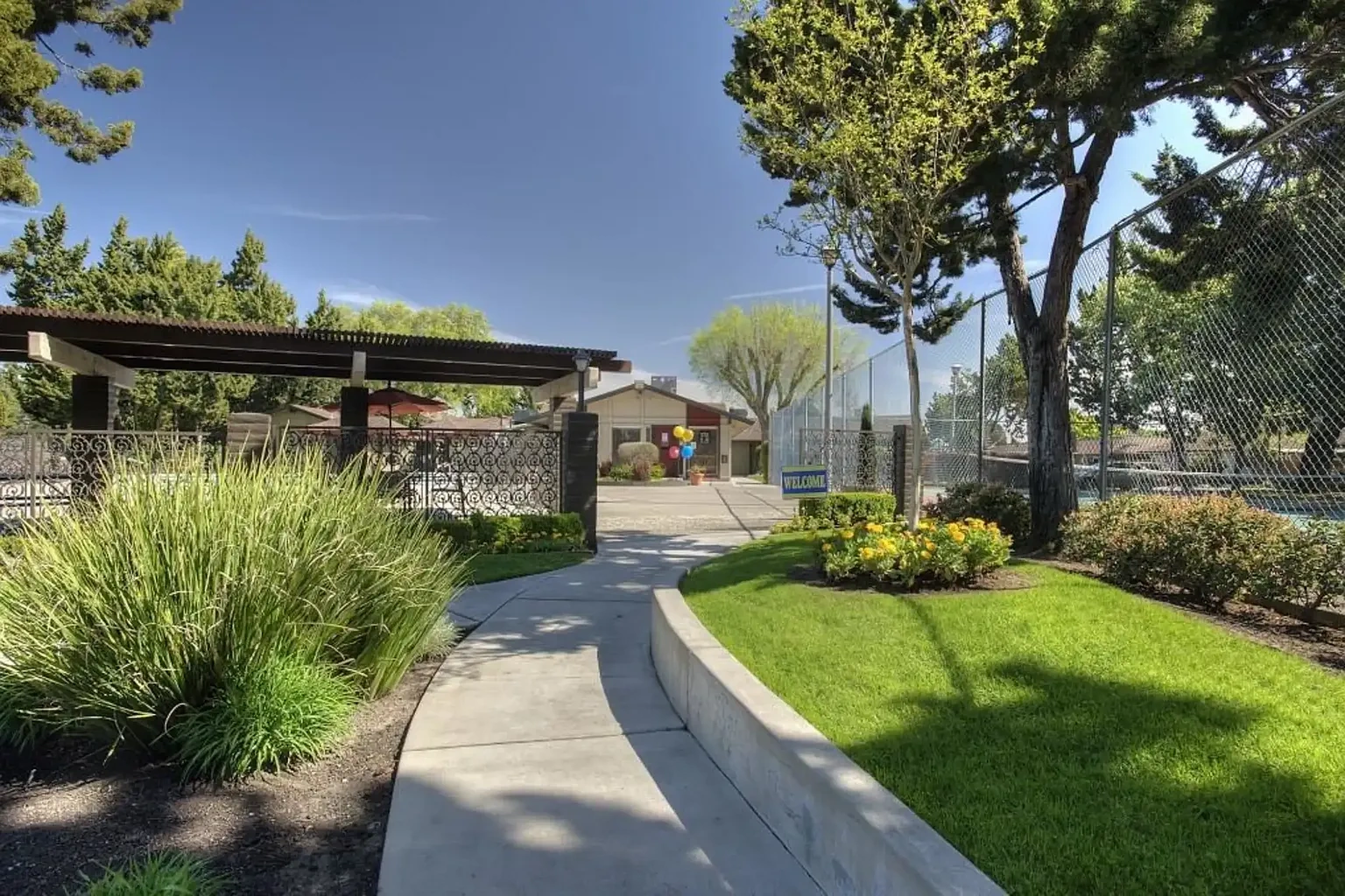 Oakwood Apartments – photo 3