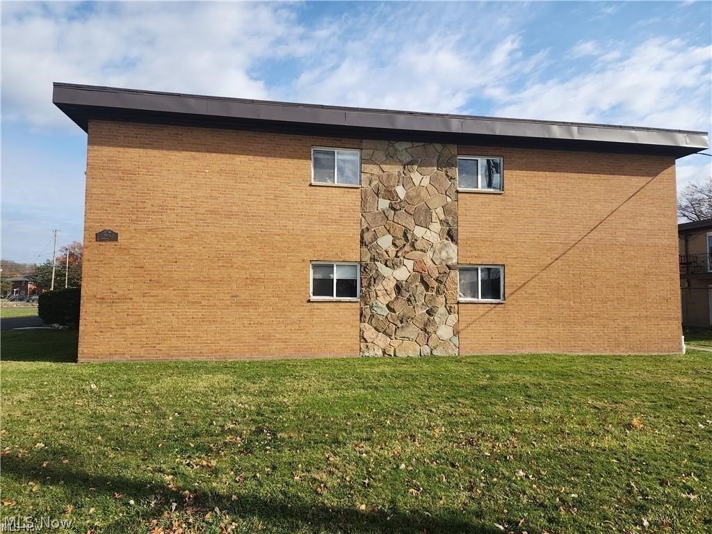 26680 Tungsten Rd #104 – photo 1