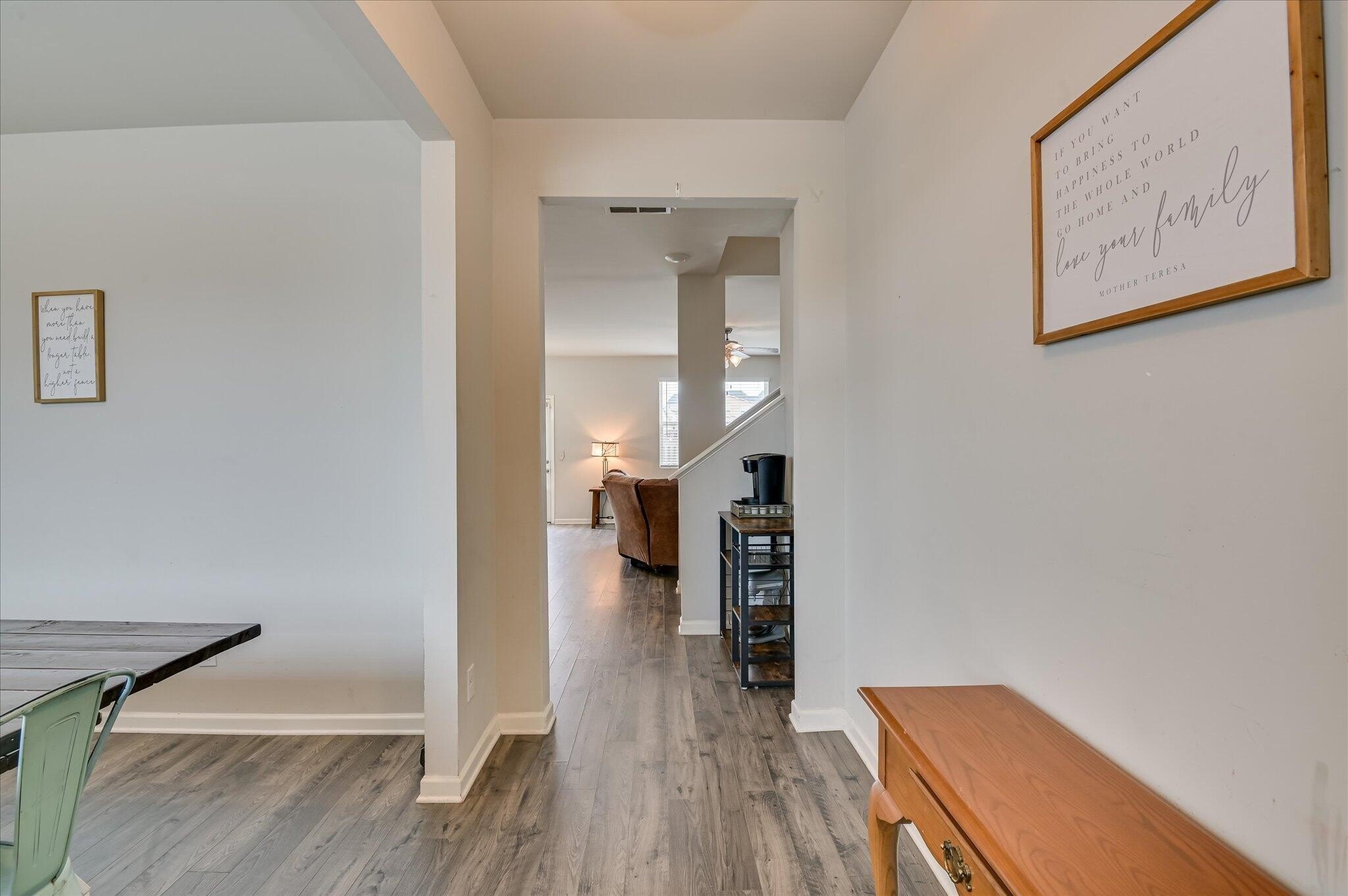 3052 Pepperhill Dr – photo 5