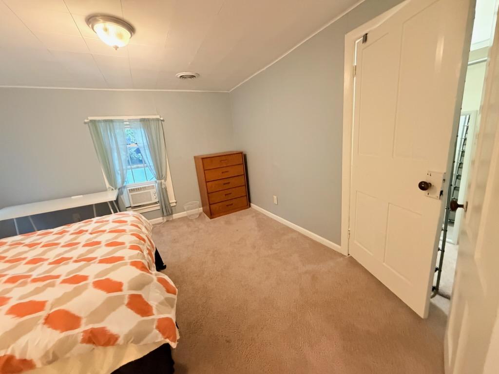 972 Dryden Rd – photo 2
