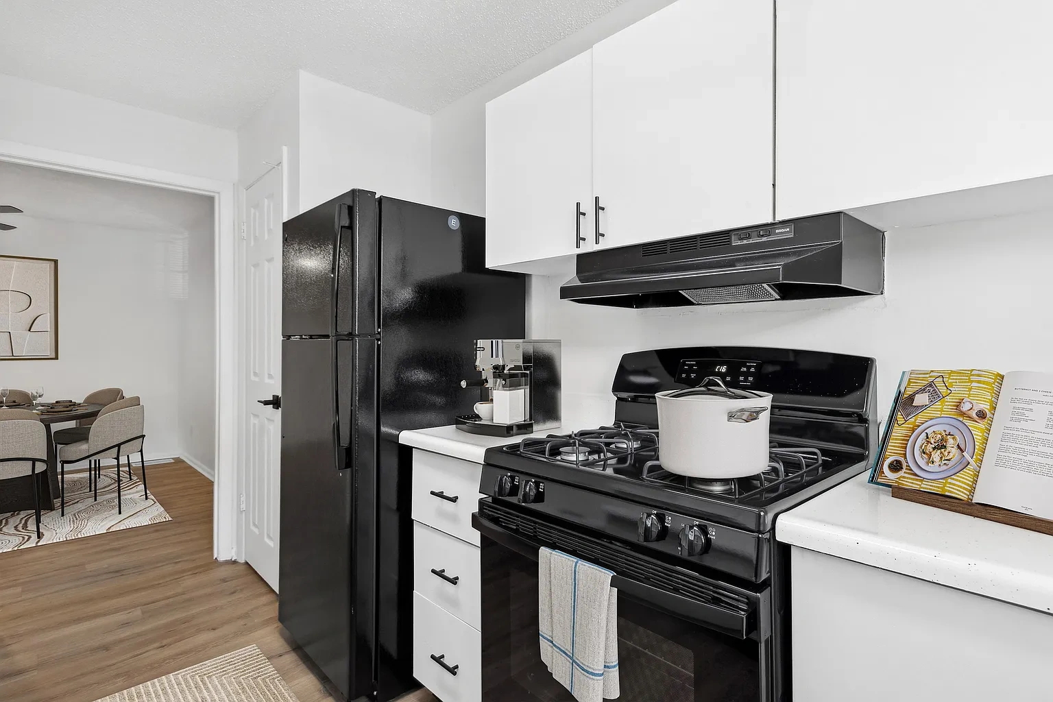 ReNew on Lindbergh – Floor plan