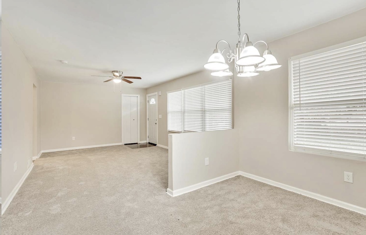2020 Pleasure Dr – photo 1
