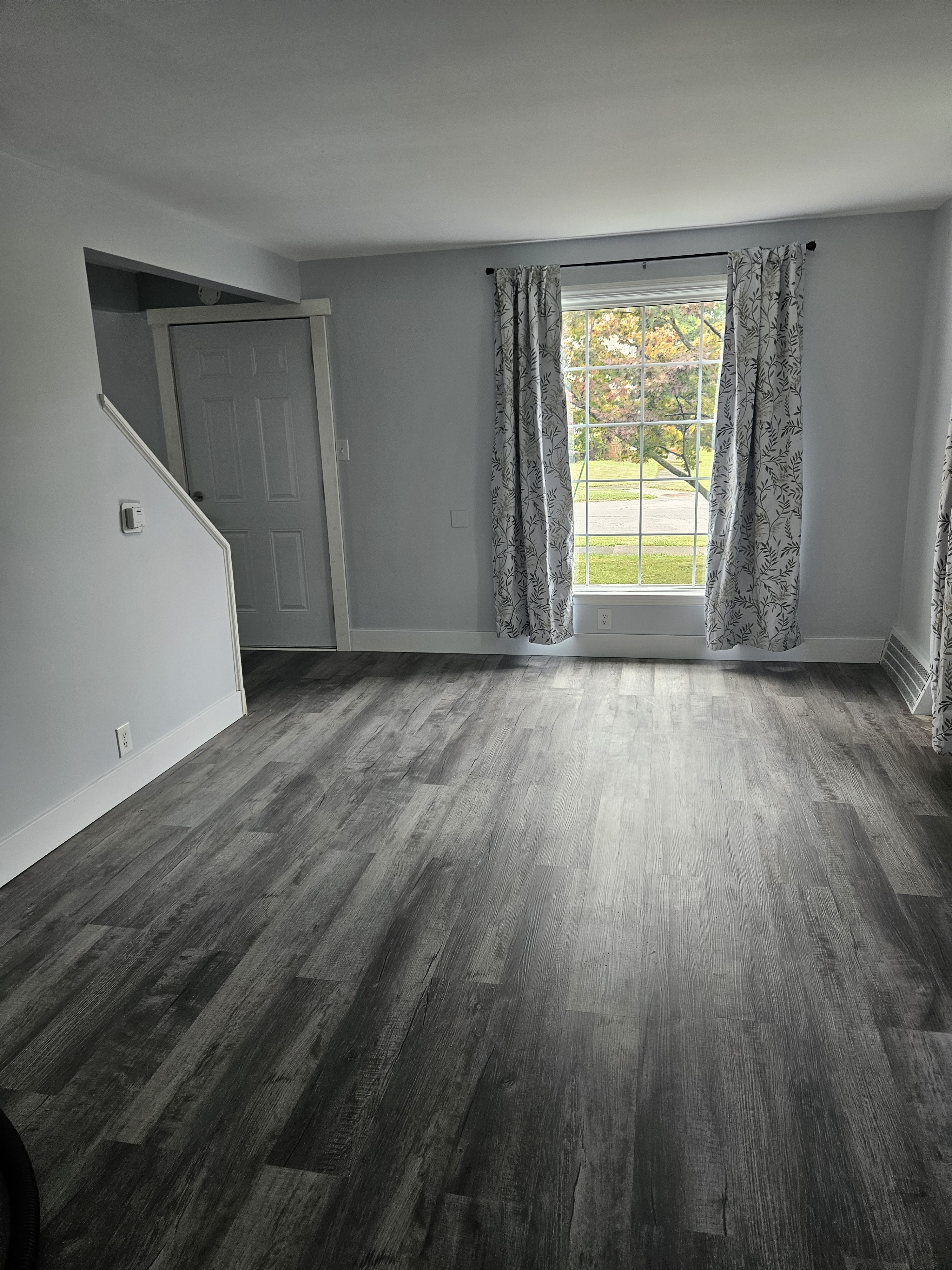 5167 Homewood Ave – photo 1