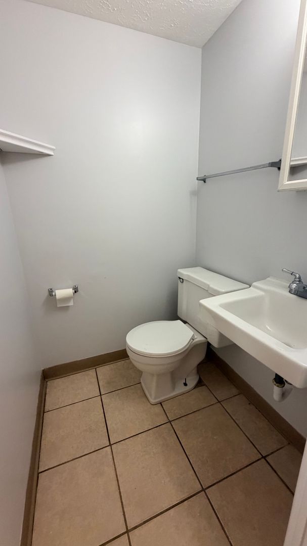 13856 Oakbrook Dr – photo 5