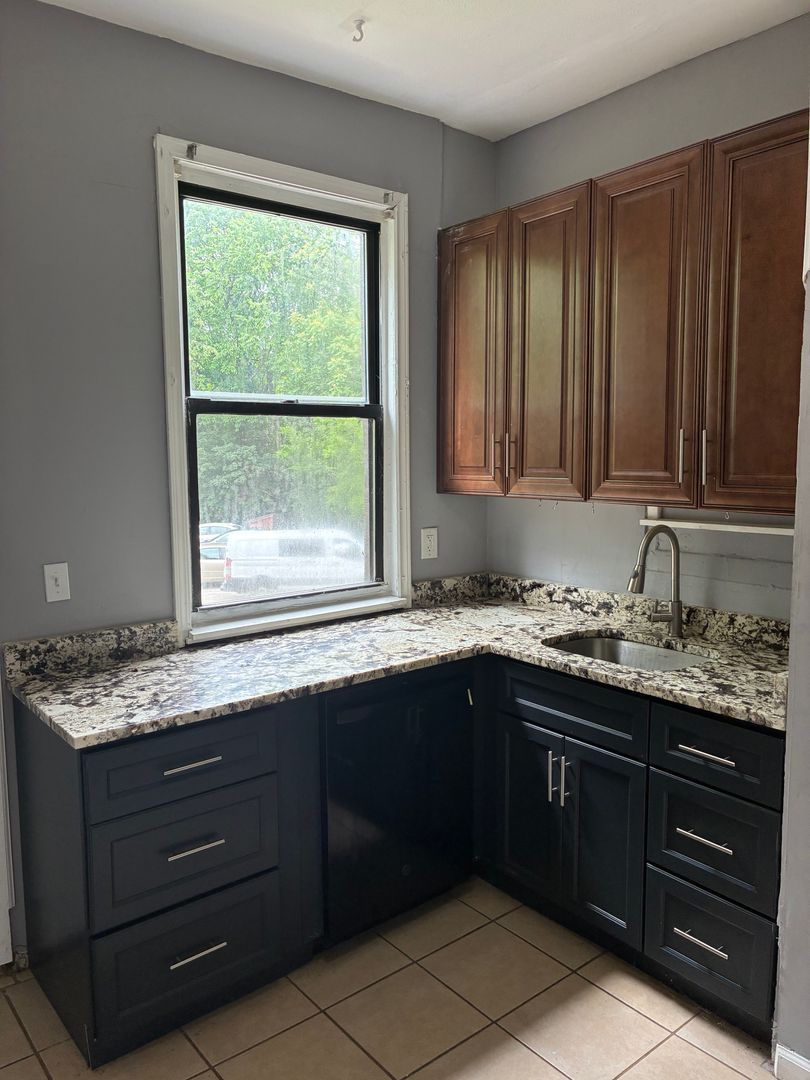 3021 Ashlyn St unit 3021 Ashlyn St 1 – photo 4