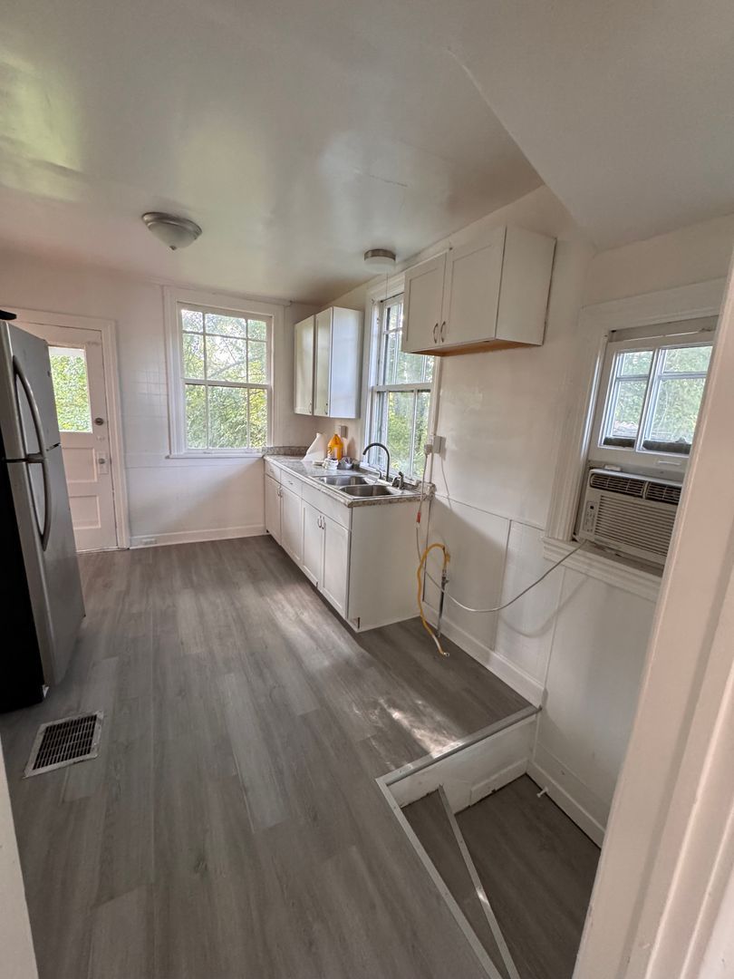 326 Shenango Blvd – photo 5