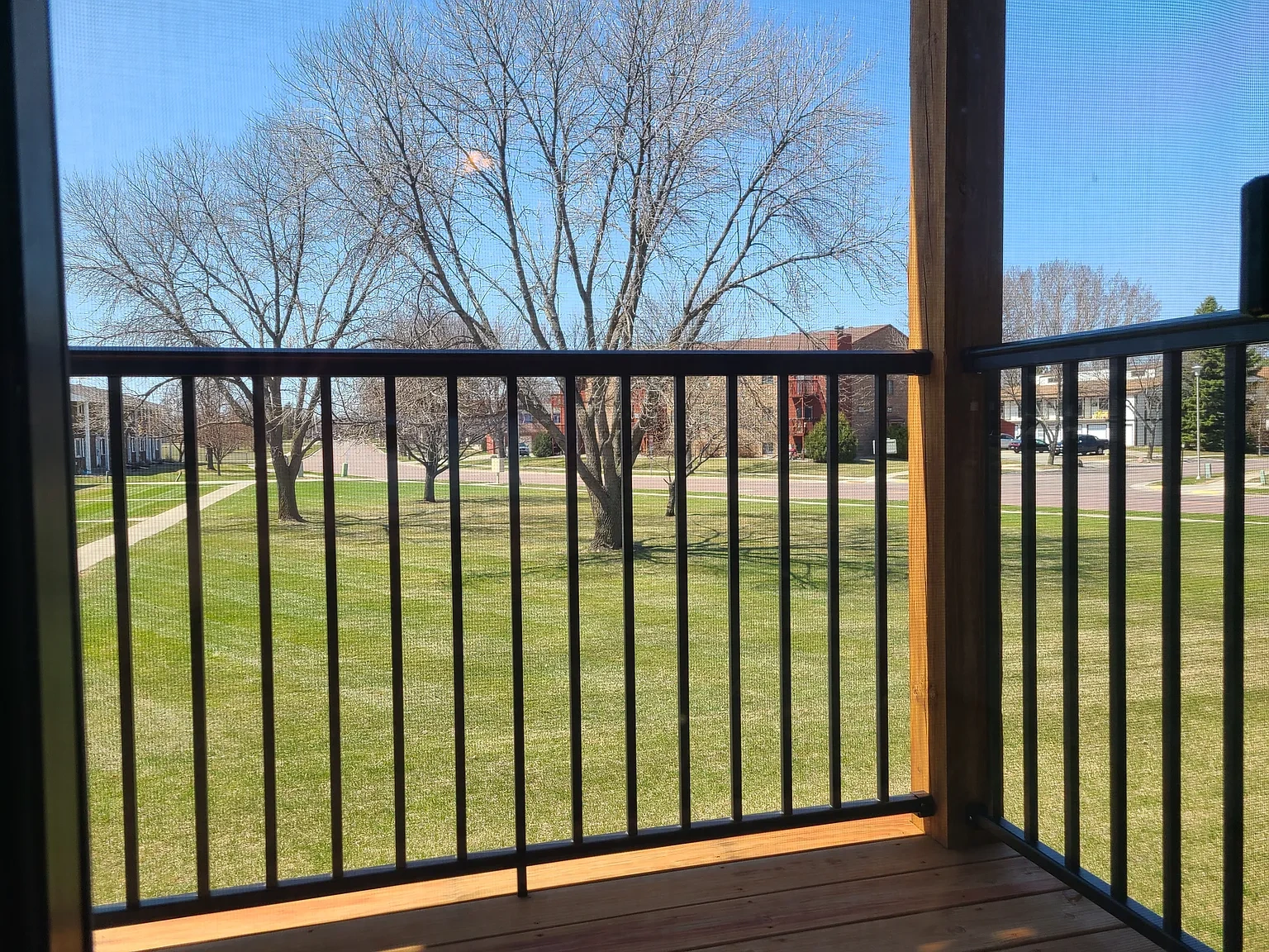 1538 Green Apartments – photo 1