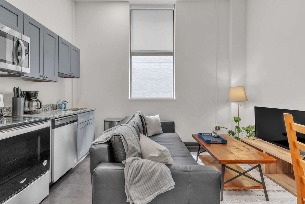 800 Penn Ave unit 1382975P – photo 2