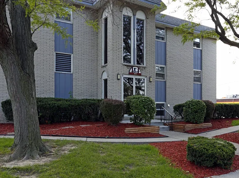 Town Center Townhomes & Flats – photo 4